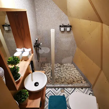 Hotel Glamping Zazen Drumu Carului Exterior foto